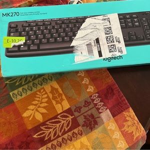 Brand new Logitech keyboard and mouse combination.  Module MK270 unused.